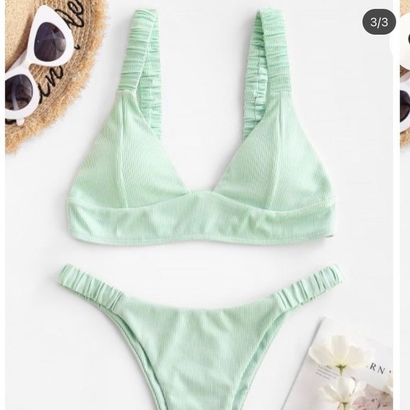 Bikini Top - Picture 1 of 3